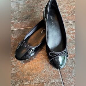 Madden Girl Shiny Black Flats